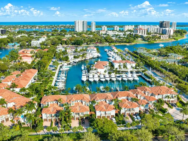 Harbour Point townhomes North Palm Beach